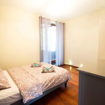 Happyestate - Just In Center Ul Krawiecka 3 Апартаменты *