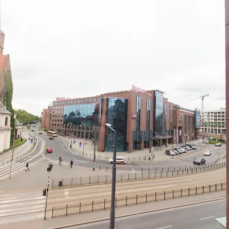 Happyestate - Just In Center Ul Krawiecka 3 *